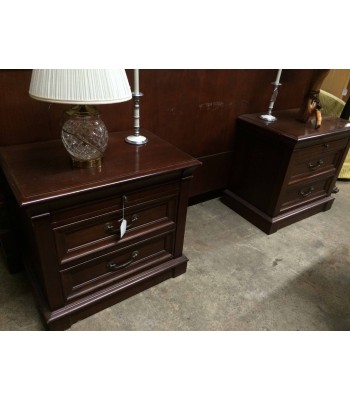 SOLD - Pr. Ethan Allen Sidetables