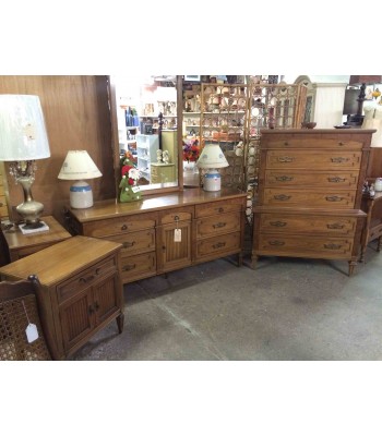 Thomasville 5 pc. Bedroom Set